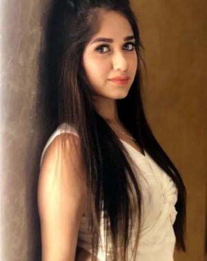 jannat-zubair-hindi-r.jpg